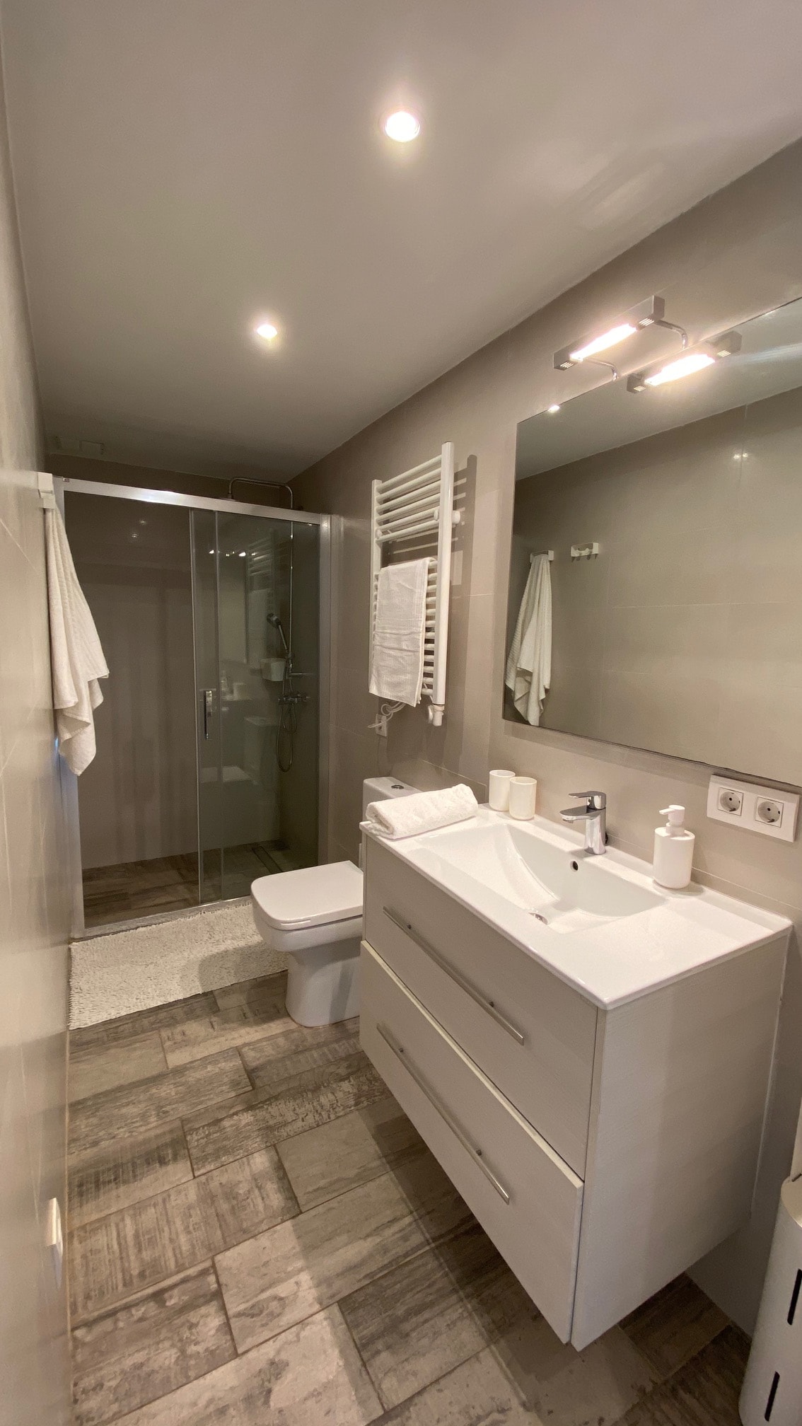 Luxury oceanfront villa in an idyllic location no1 Luxury oceanfront villa in an idyllic location no1